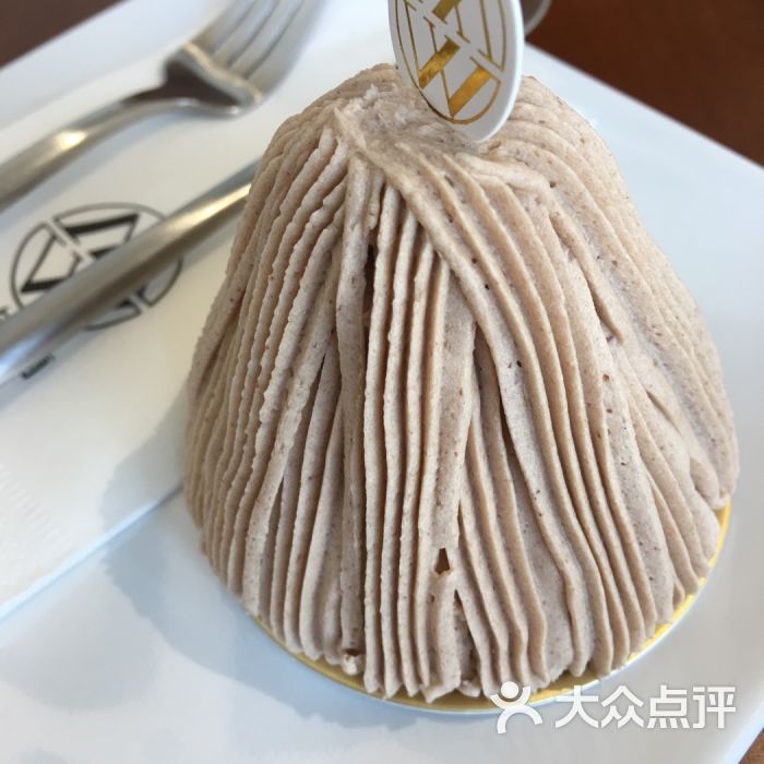 【熊猫体育】社会资本,信任,与公司绩效:企业社会责任在金融危机时期的价值(图1) 熊猫体育