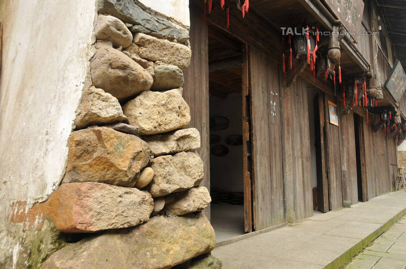 panda sports:染料“产业大转移”向西向北:企业期盼统一环保执法标准(图3) panda sports